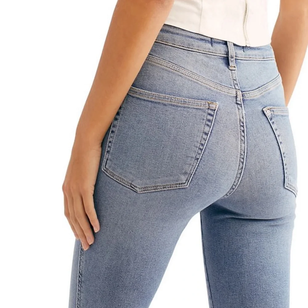 NWT Free People Raw High Rise Jeggings size 27w;indigo blue